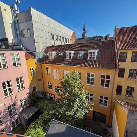 Cozy Apartments In Heart Of Copenhagen Near Stroget & Hojbro Plads Exterior photo