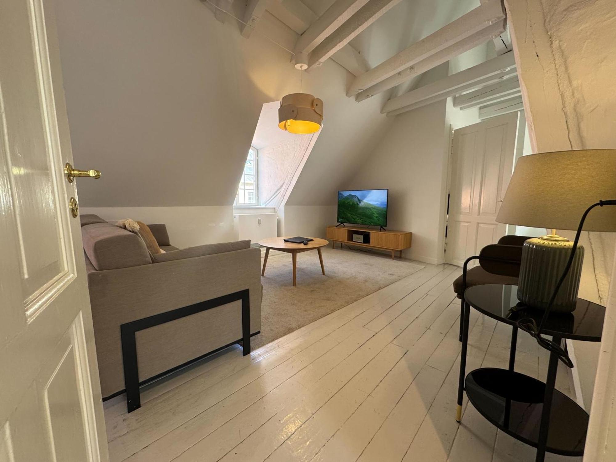 Cozy Apartments In Heart Of Copenhagen Near Stroget & Hojbro Plads Exterior photo