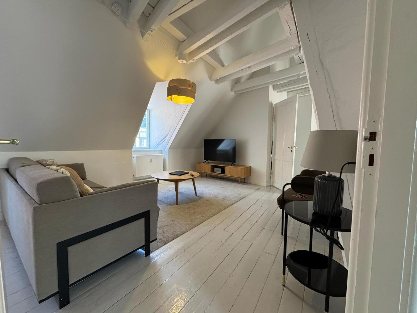 Cozy Apartments In Heart Of Copenhagen Near Stroget & Hojbro Plads Exterior photo
